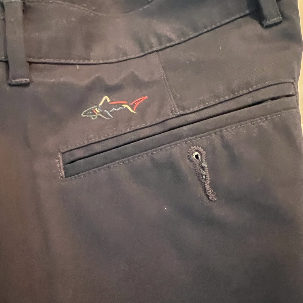 Greg Norman Navy Golf Shorts - Picture 6 of 14